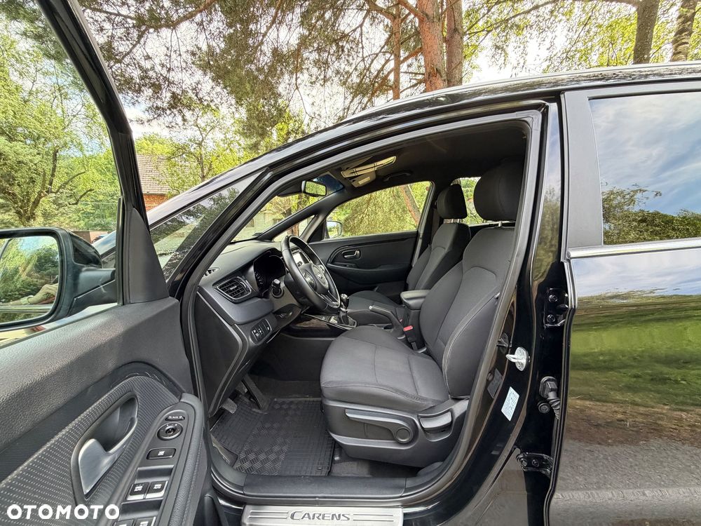 Kia Carens 2.0 GDI XL EU6 - 15