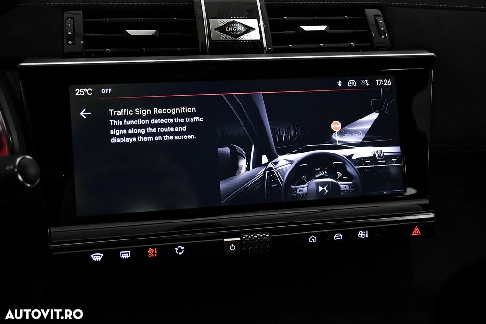 DS Automobiles DS 7 Crossback 225 PERFORMANCE LINE + - 23