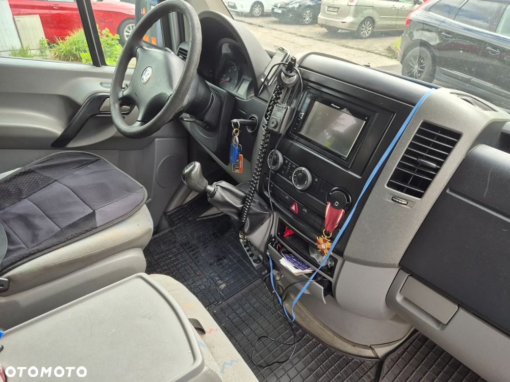 Volkswagen CRAFTER - 14