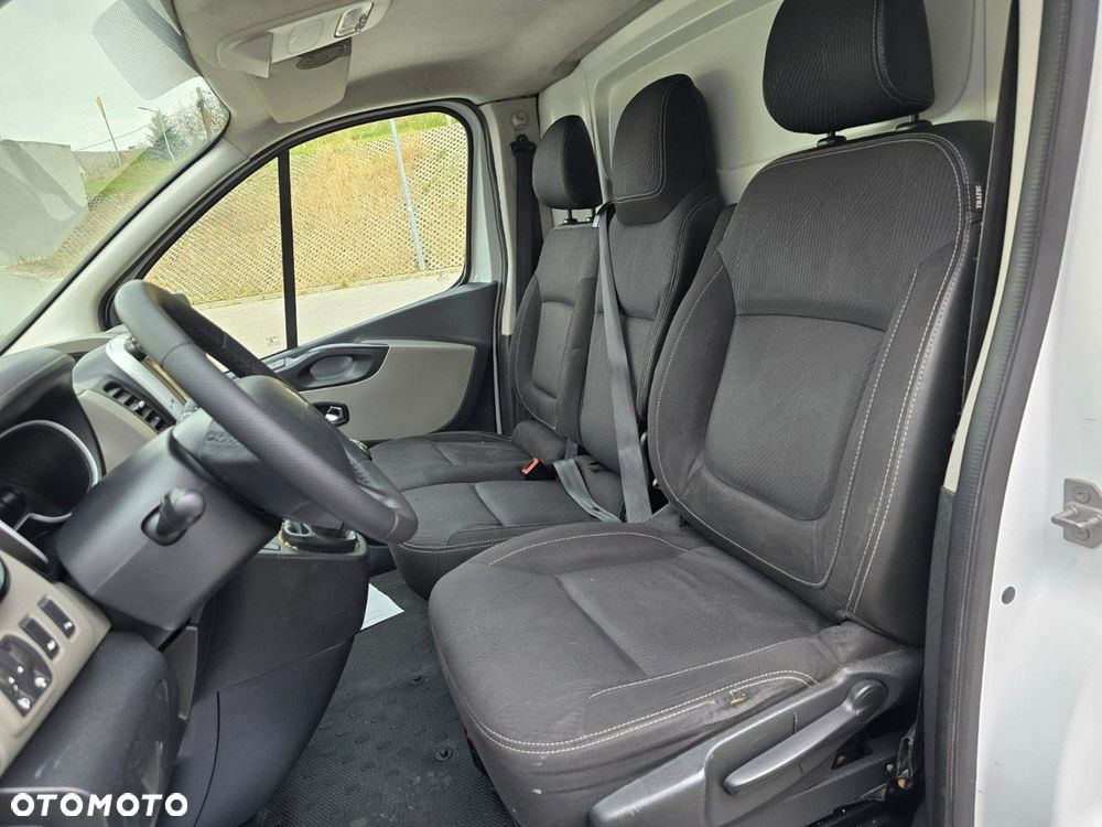 Renault Trafic - 37