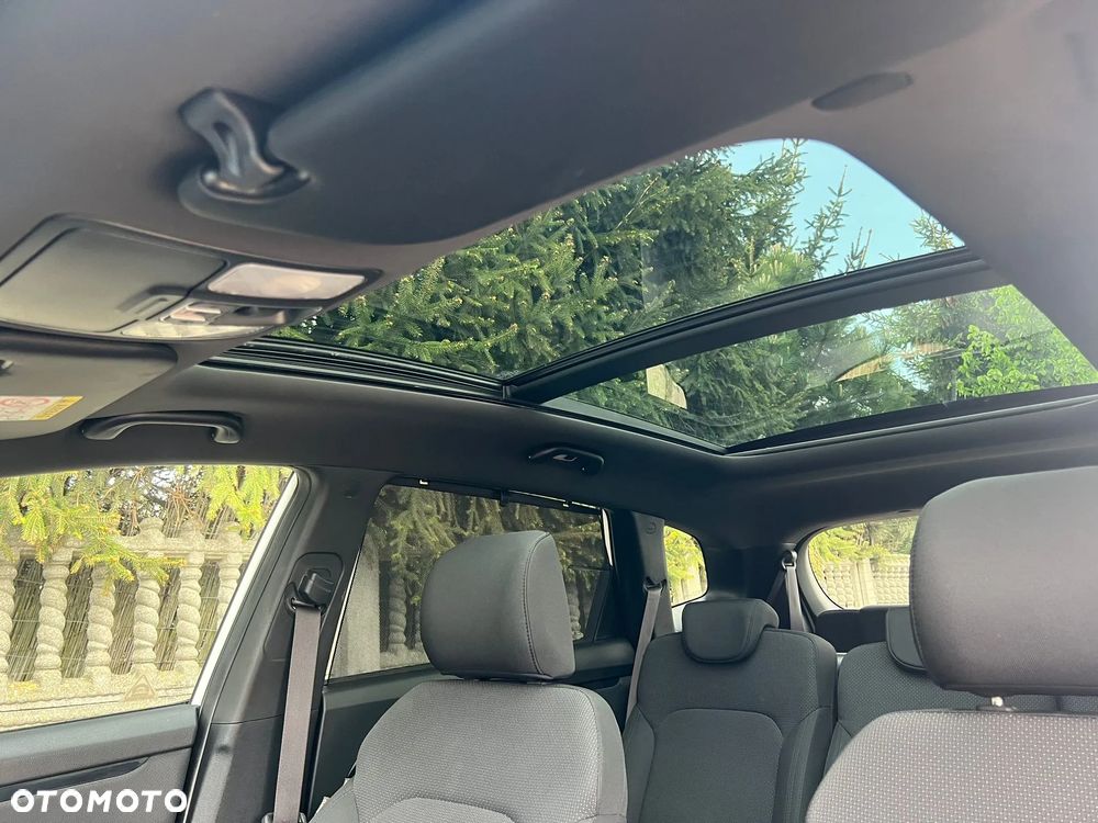 Kia Carens 1.7 CRDi XL 7os - 30