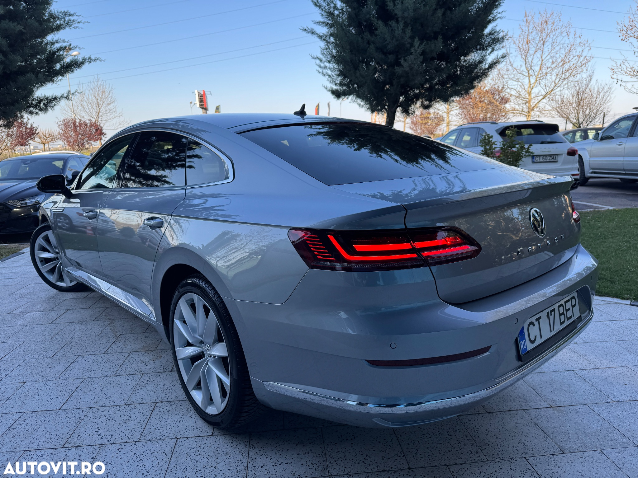 Volkswagen ARTEON 2.0 TDI DSG Elegance - 4
