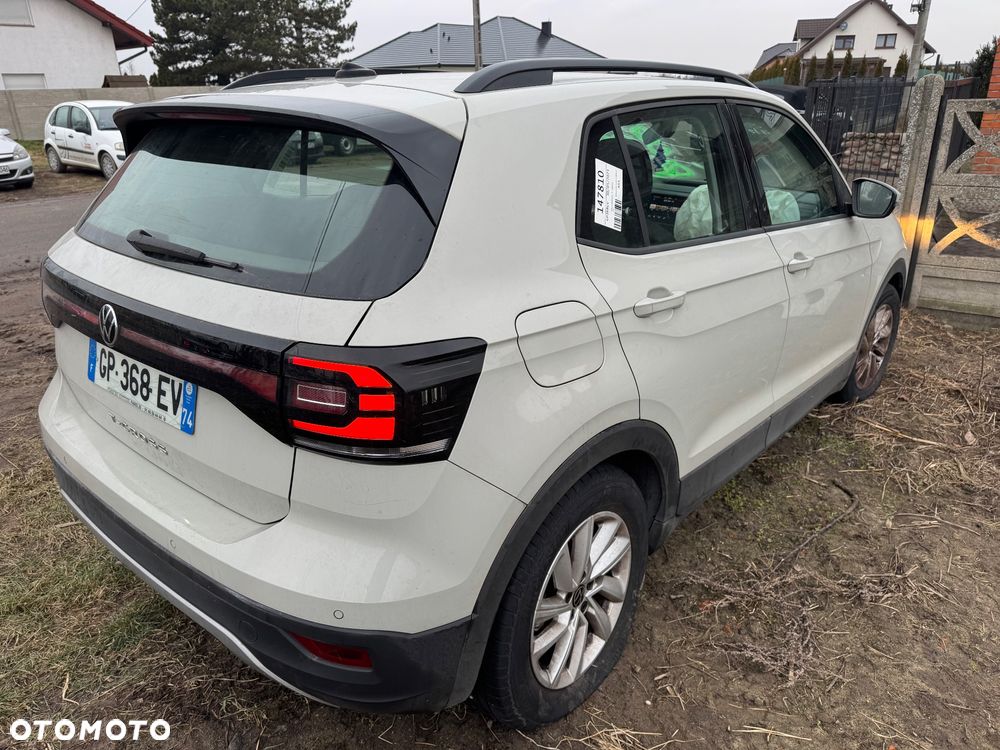 Volkswagen T-Cross - 3