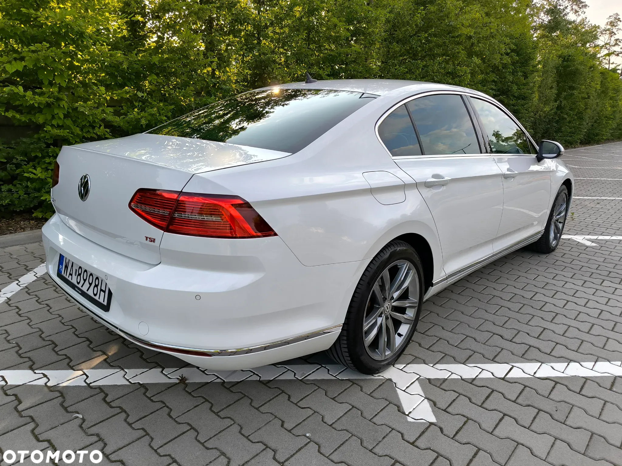 Volkswagen Passat 1.8 TSI BMT Highline DSG - 5
