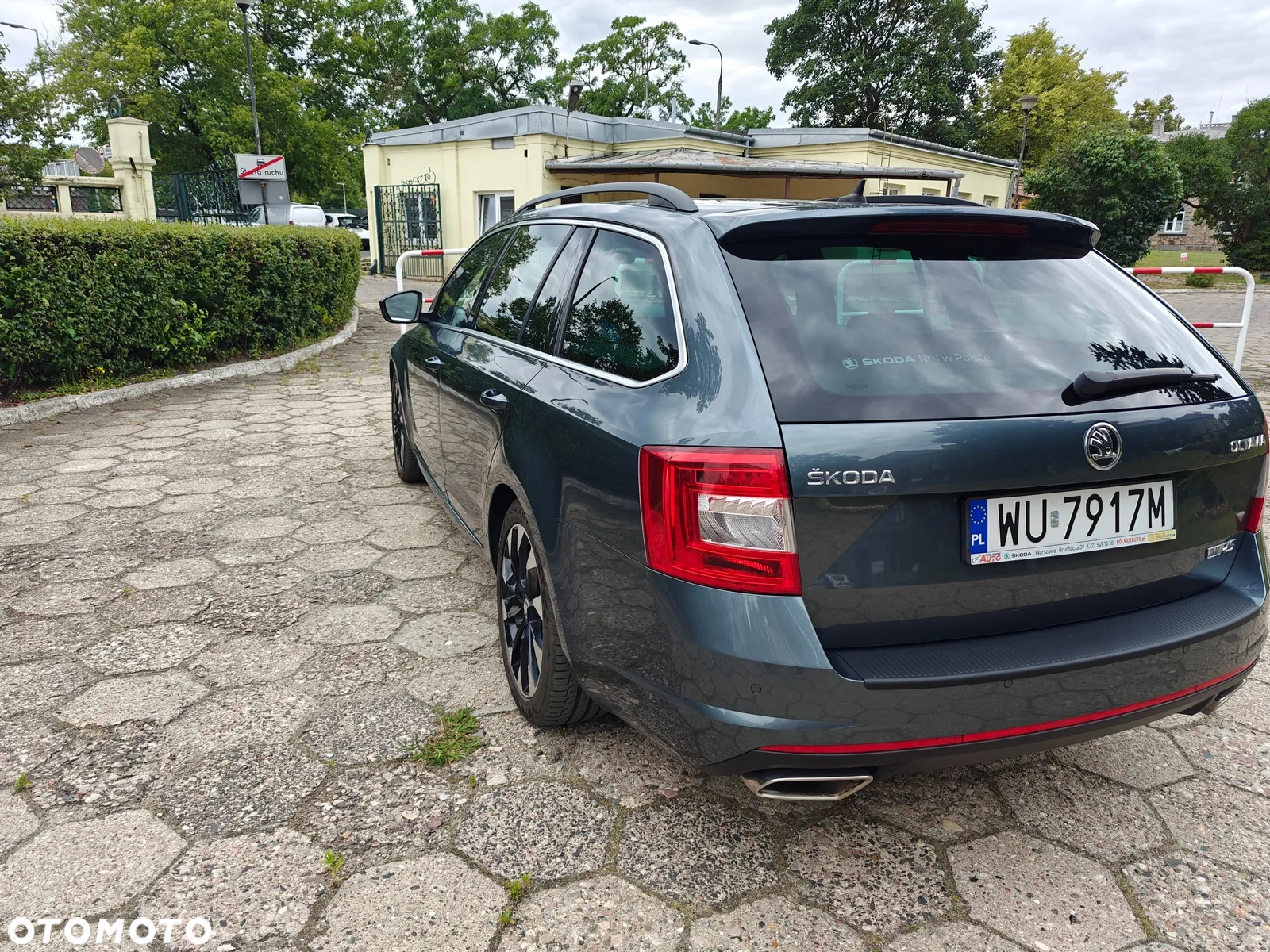 Skoda Octavia 2.0 TSI RS DSG - 3