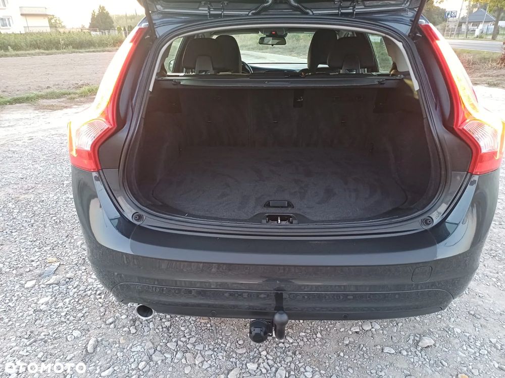 Volvo V60 D2 Drive-E Kinetic - 11