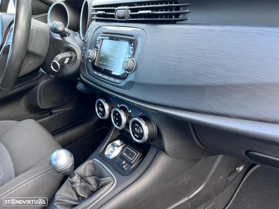Alfa Romeo Giulietta 1.6 JTDM Distinctive 57X - 20