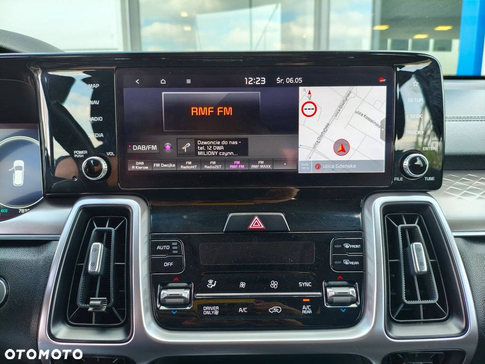 Kia Sorento 1.6 T-GDI HEV M 7os - 21
