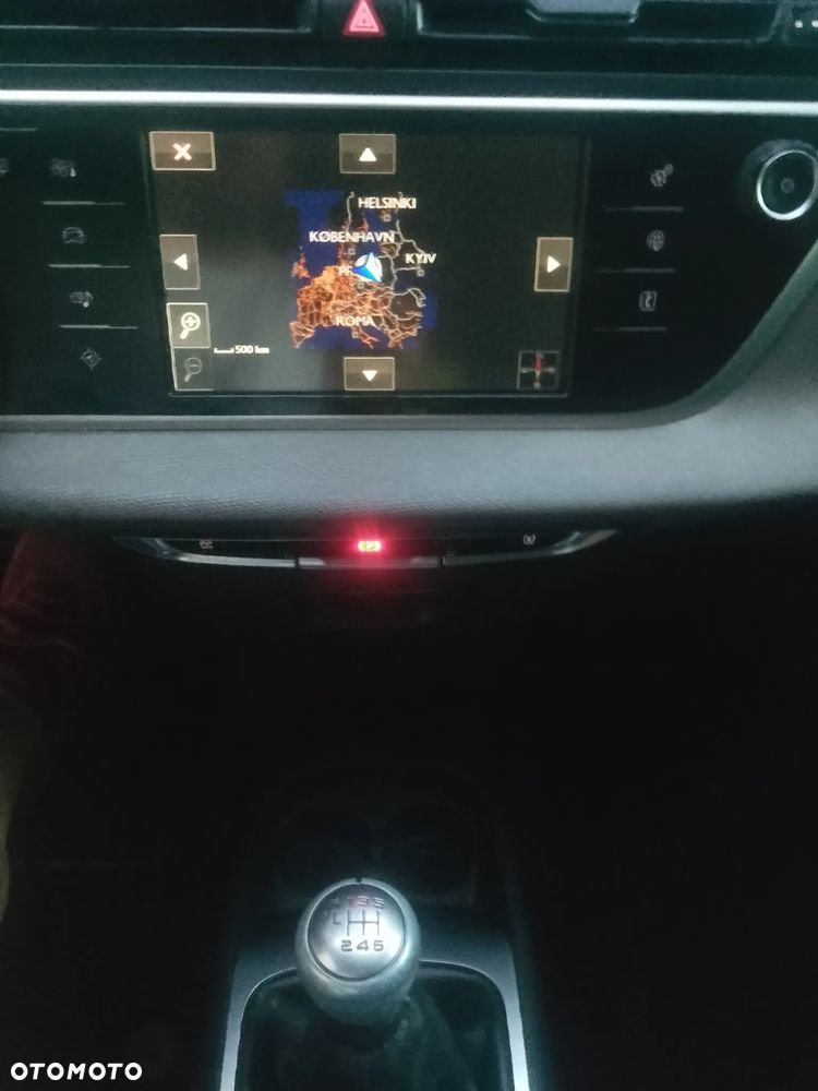 Citroën C4 Grand Picasso - 15