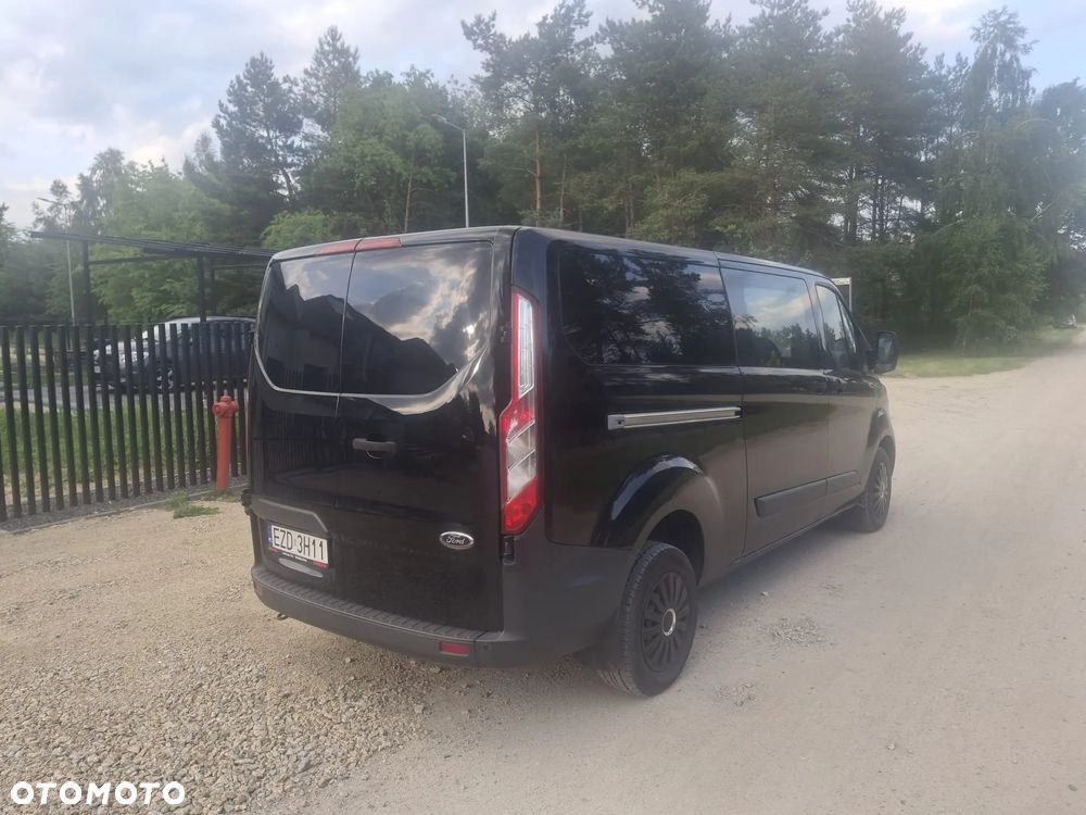 Ford Tourneo Custom - 7