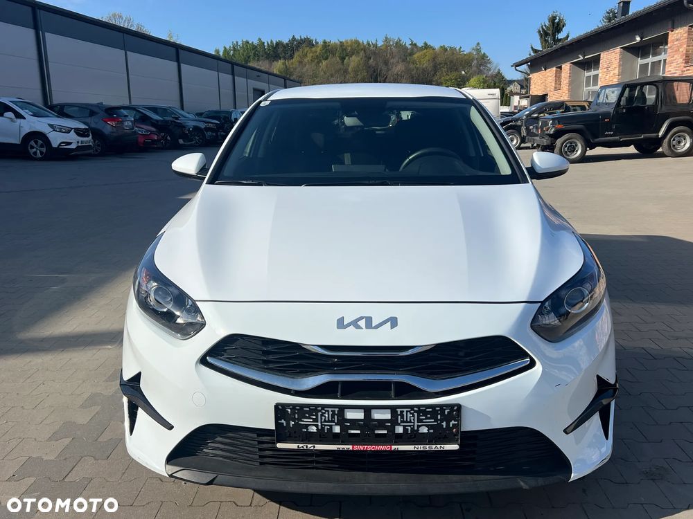 Kia Ceed - 7