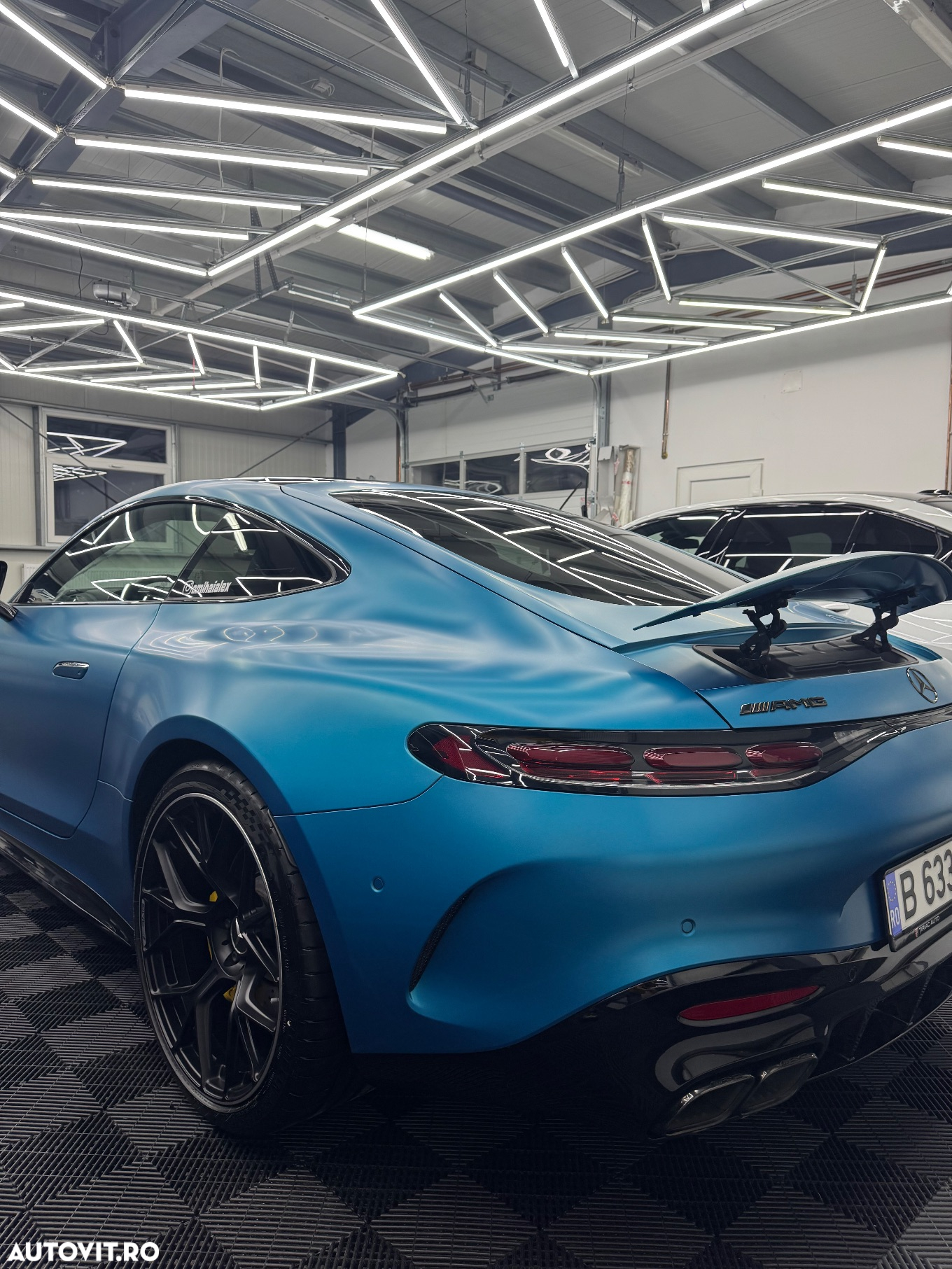 Mercedes-Benz AMG GT R Roadster - 17
