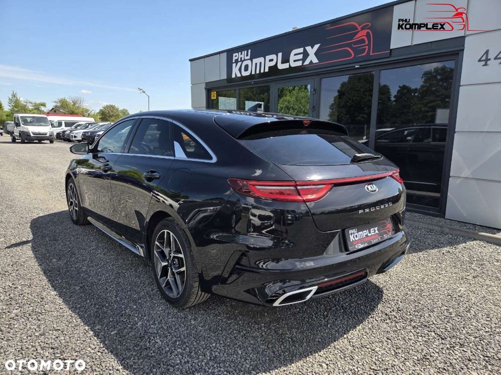 Kia ProCeed - 7