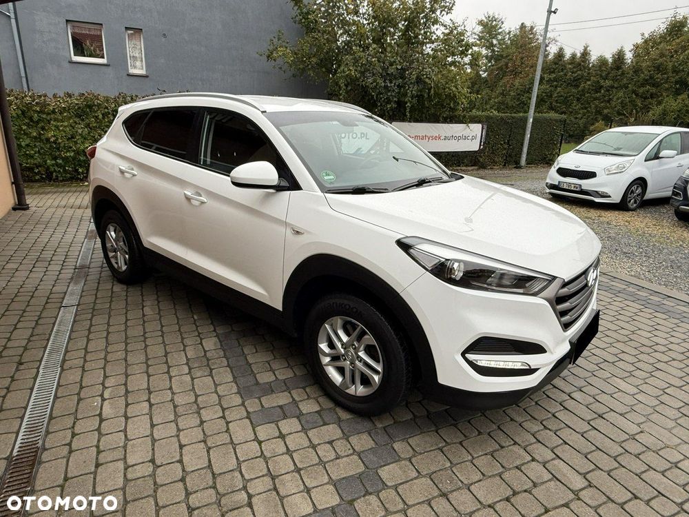 Hyundai Tucson 1.6 GDI BlueDrive Style 2WD - 4