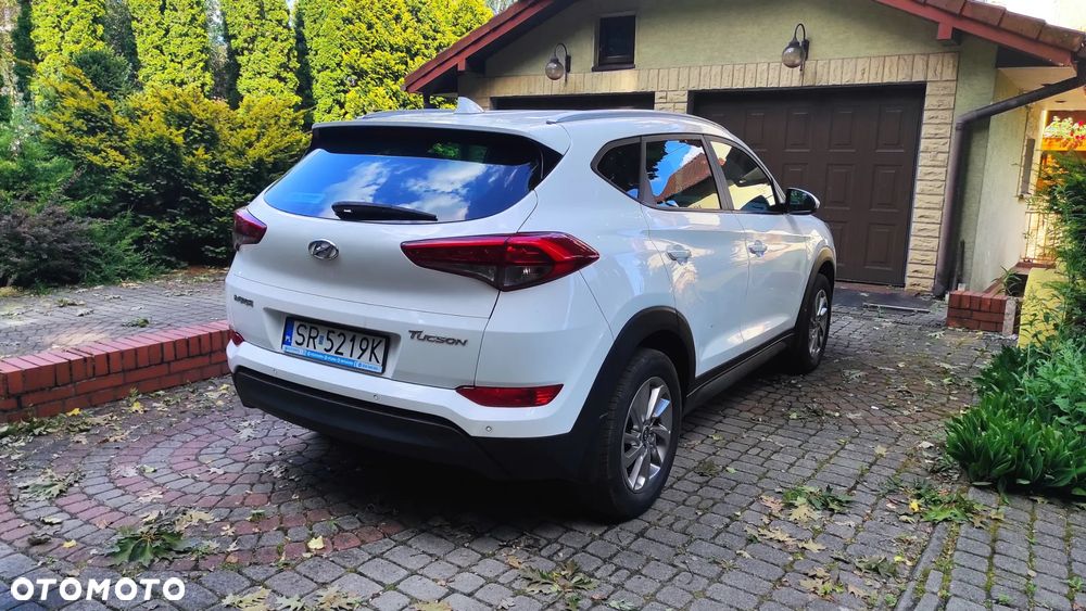 Hyundai Tucson 1.6 GDI BlueDrive Comfort 2WD - 5