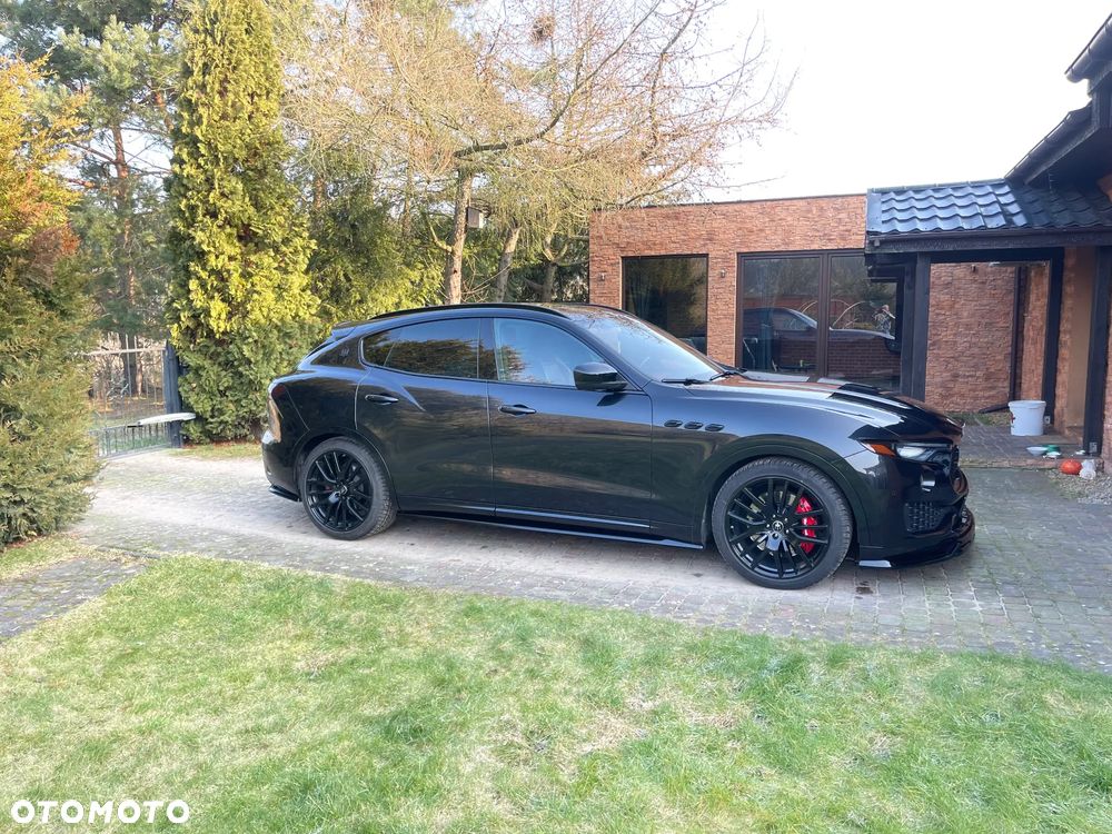 Maserati Levante S Q4 - 1