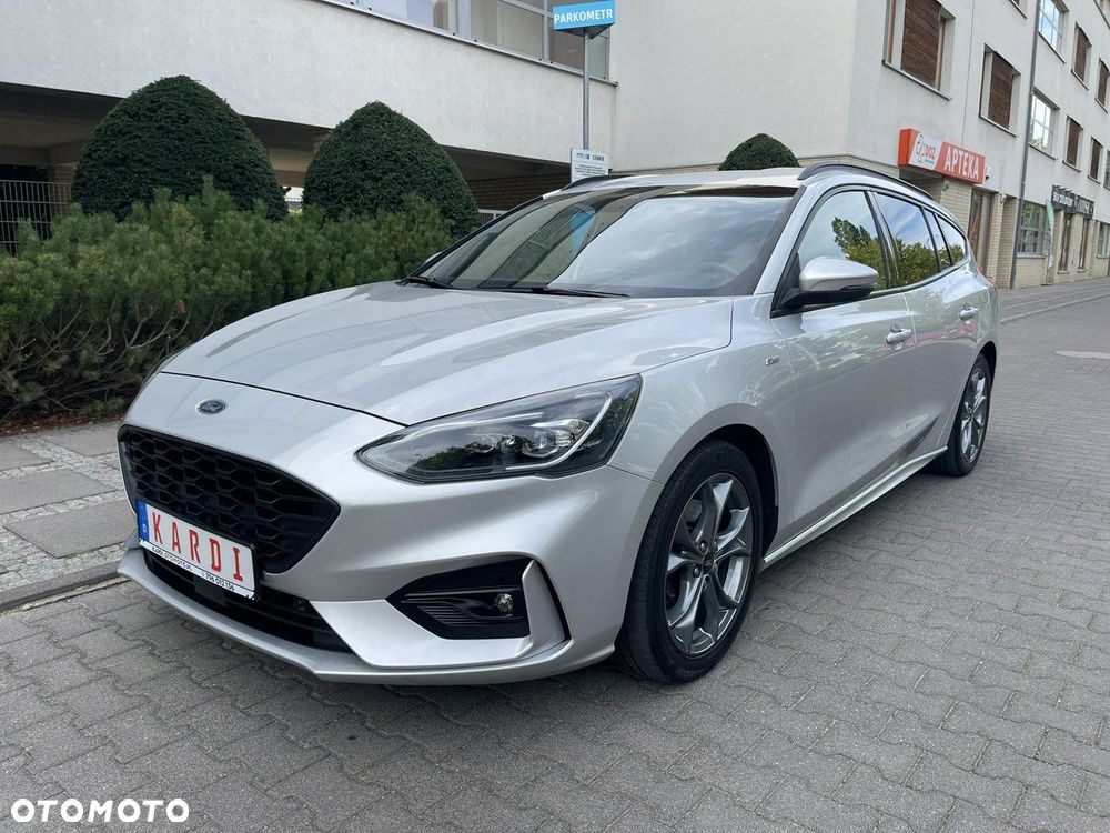 Ford Focus - 1
