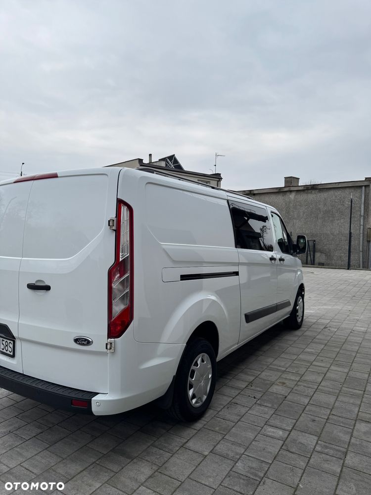 Ford TRANSIT CUSTOM - 12