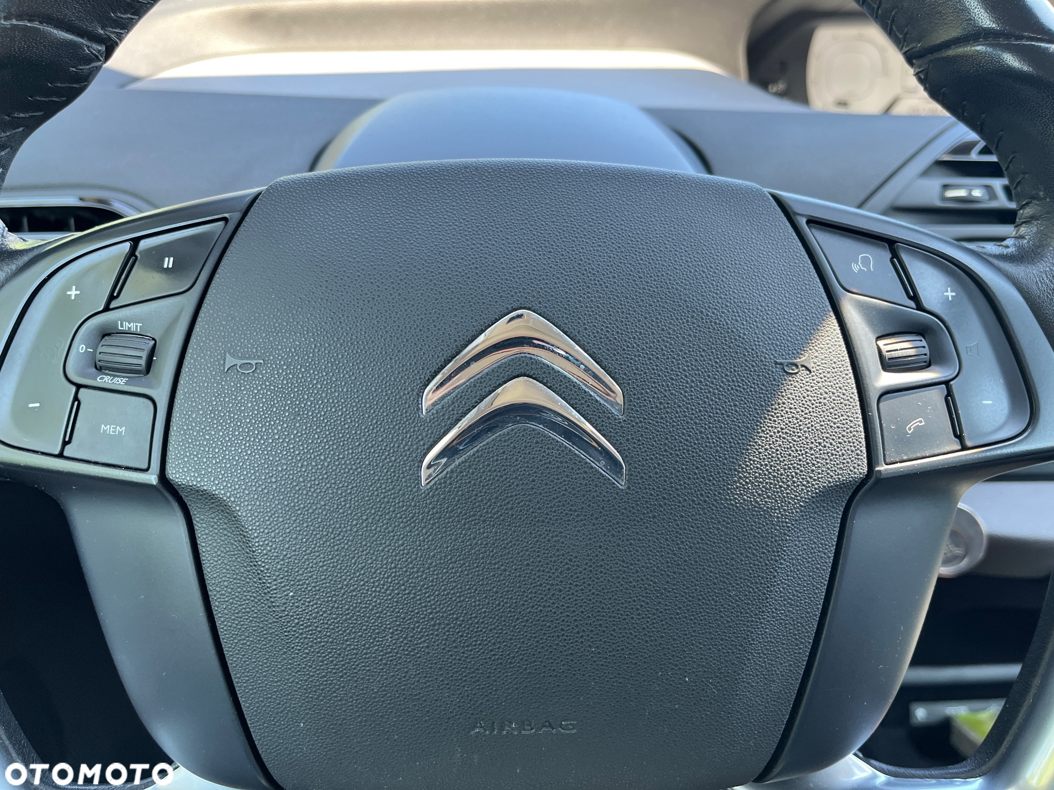 Citroën C4 SpaceTourer BlueHDi 130 Stop&Start FEEL - 8