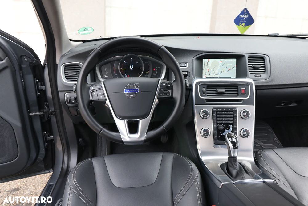 Volvo V60 D2 Basic - 6