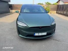 Tesla Model X Plaid - 11