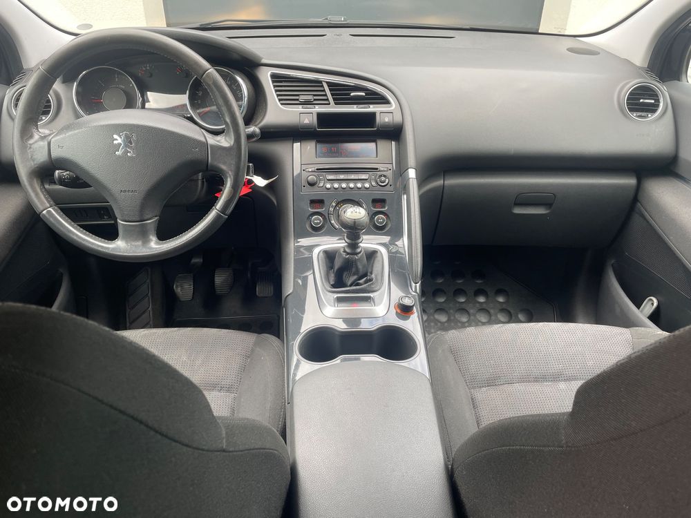 Peugeot 3008 1.6 HDi Premium - 17