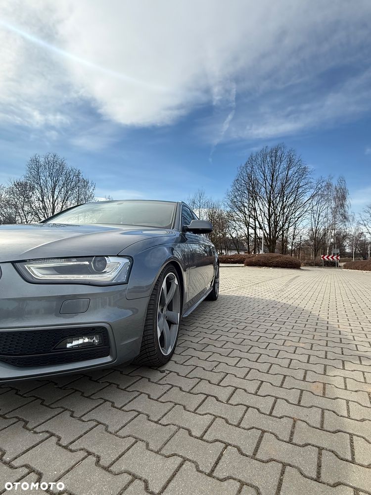 Audi A4 Avant 2.0 TDI Quattro - 2