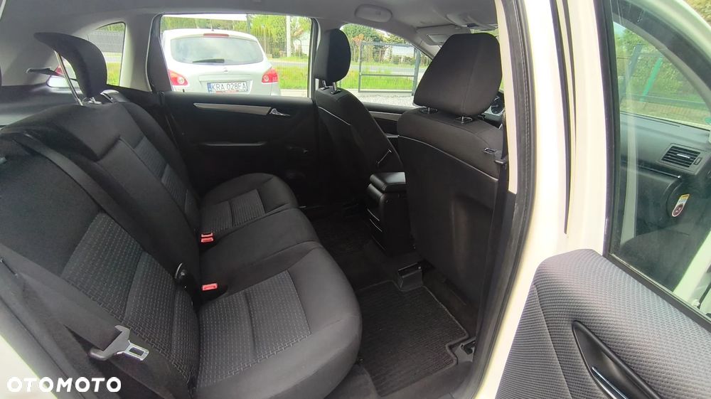 Mercedes-Benz Klasa B 180 BlueEFFICIENCY - 16