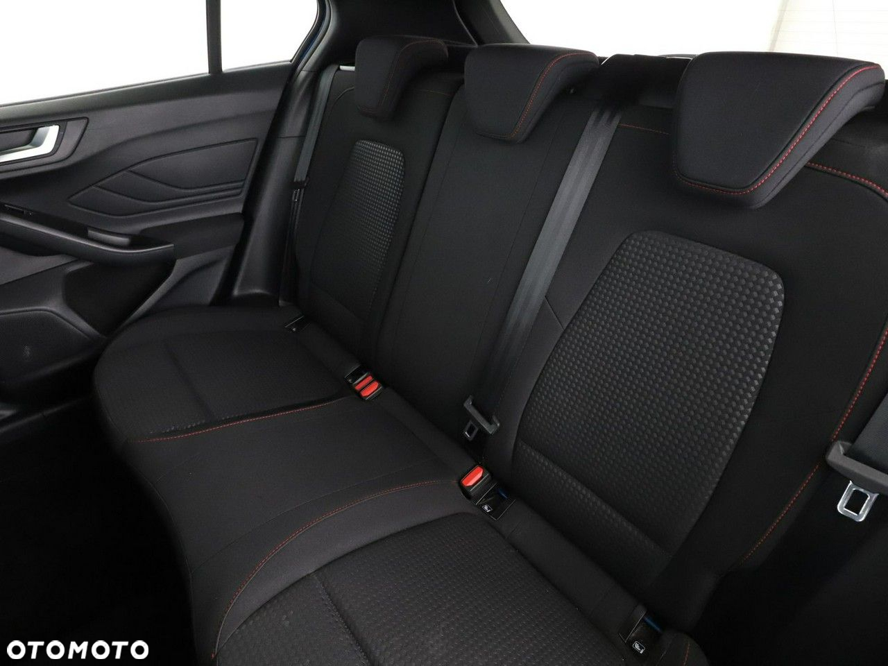 Ford Focus 1.5 EcoBoost Start-Stopp-System ST-LINE - 17