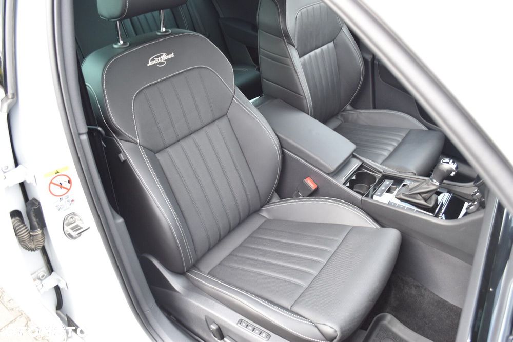 Skoda Superb 2.0 TSI L&K DSG - 36