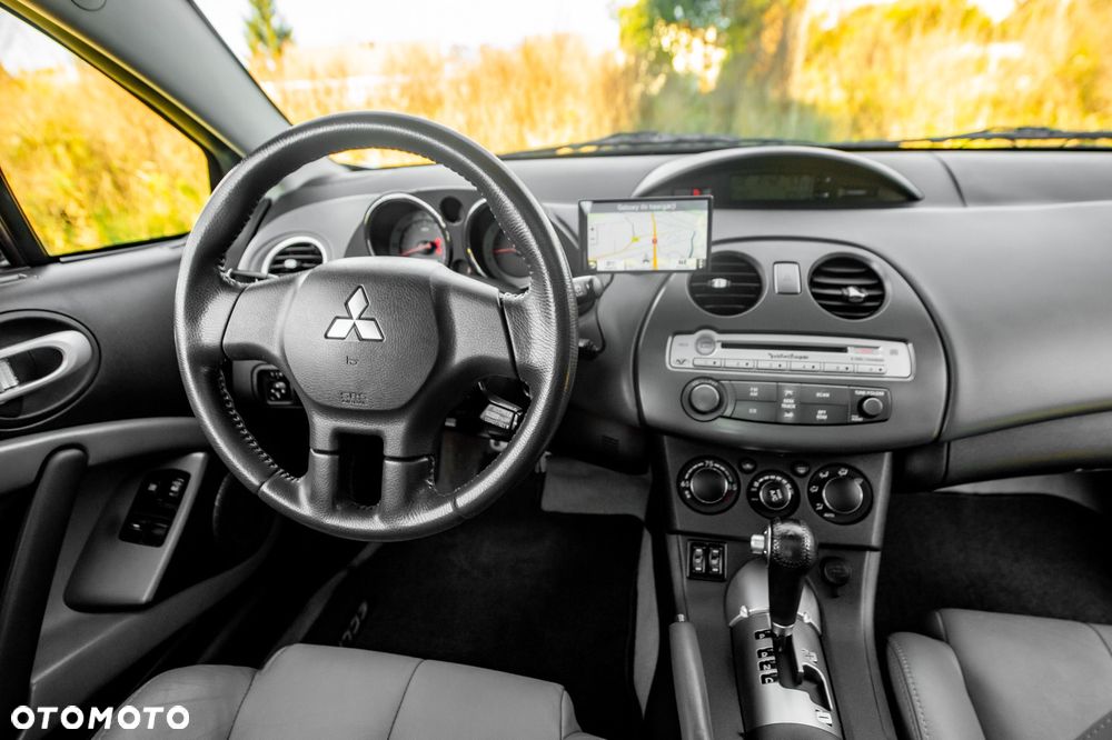 Mitsubishi Eclipse 3.8 V6 GT - 16