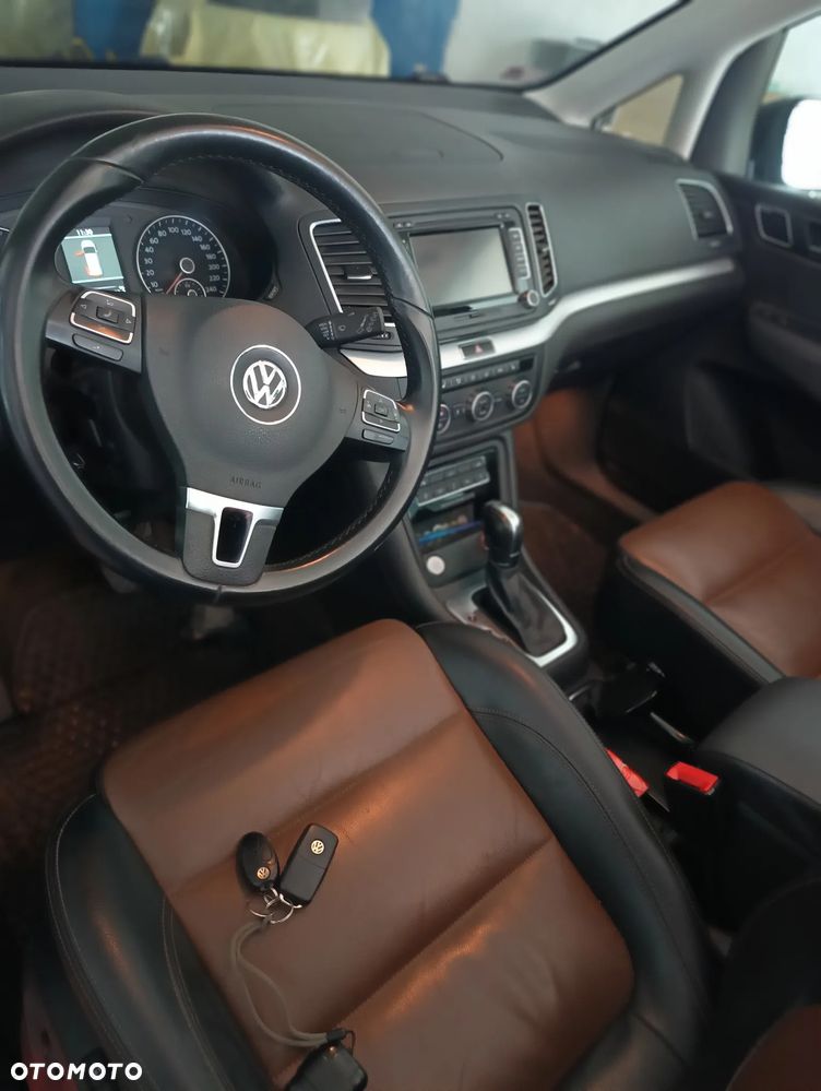 Volkswagen Sharan 2.0 TDI Highline DSG - 15