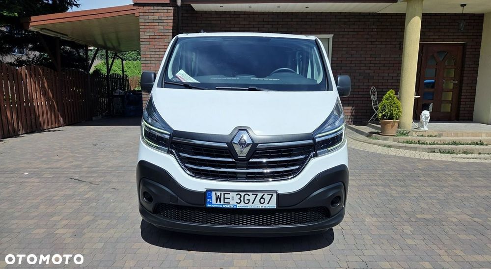 Renault Trafic - 2