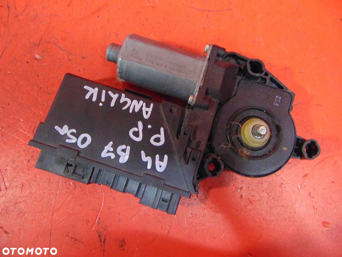 AUDI A4 B7 8E 8E2 B6 SILNICZEK SZYBY PRAWY PRZÓD 8E2959802F ANG UK GB - 3