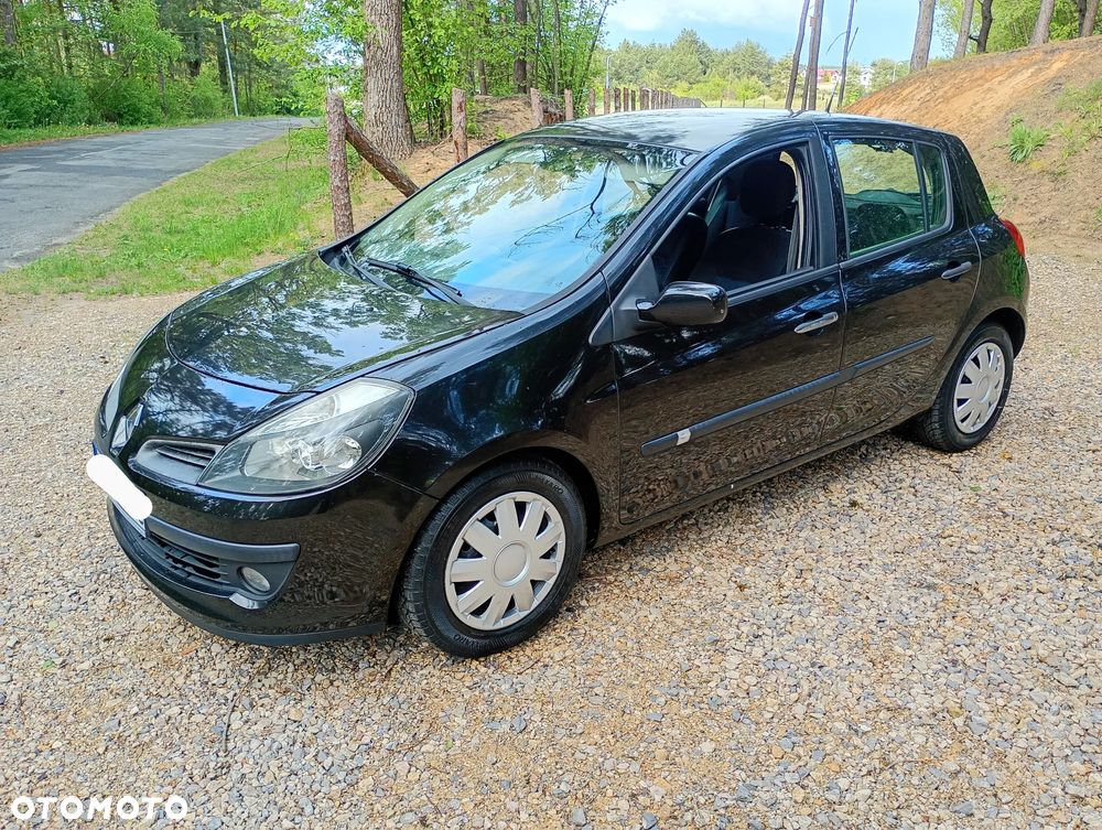Renault Clio 1.2 16V Authentique - 1