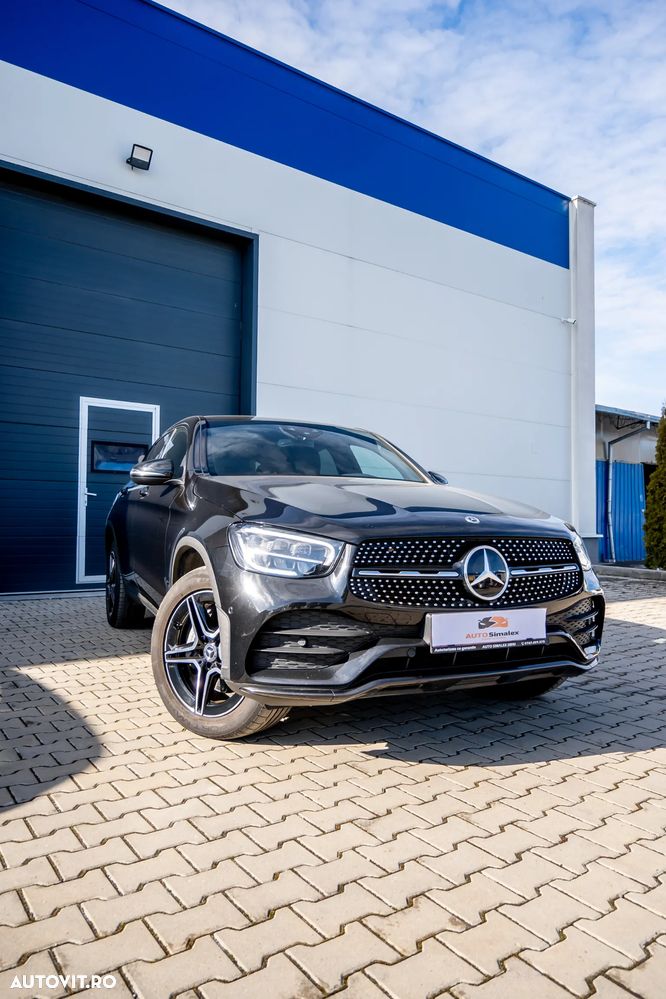 Mercedes-Benz GLC Coupe 300 de 4Matic 9G-TRONIC AMG Line - 9