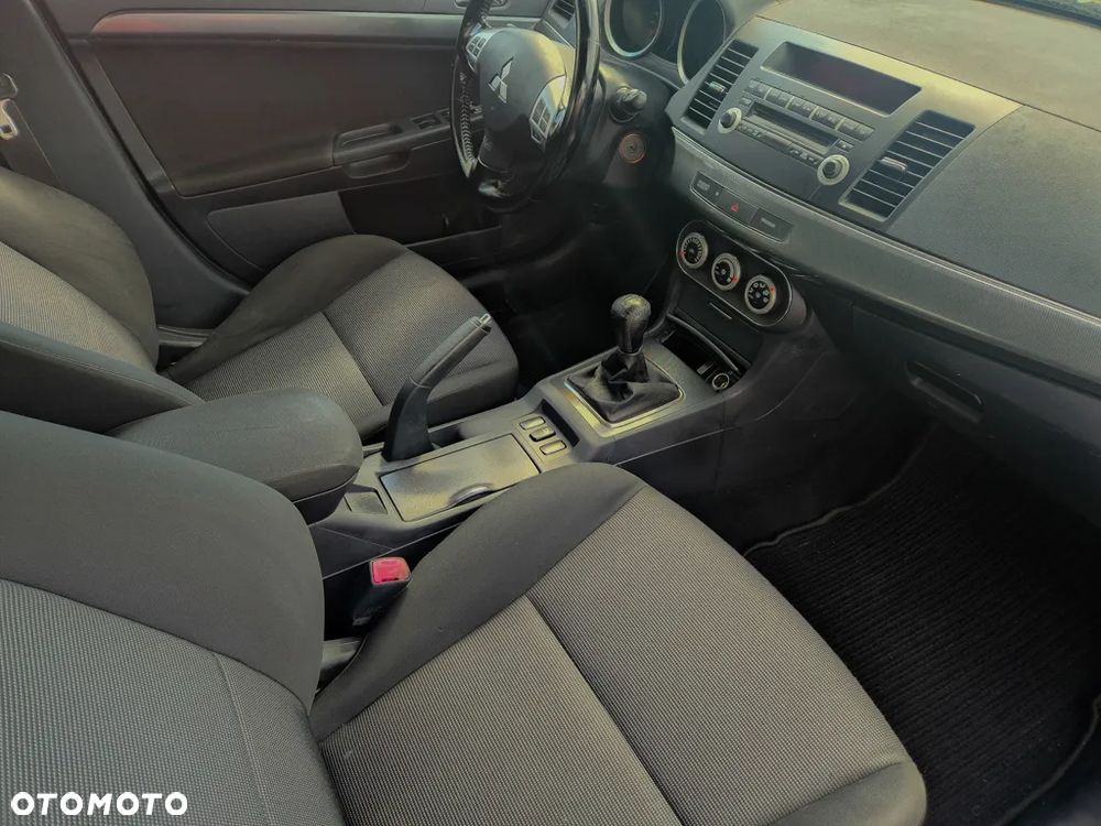 Mitsubishi Lancer 1.8 Intense LPG - 22