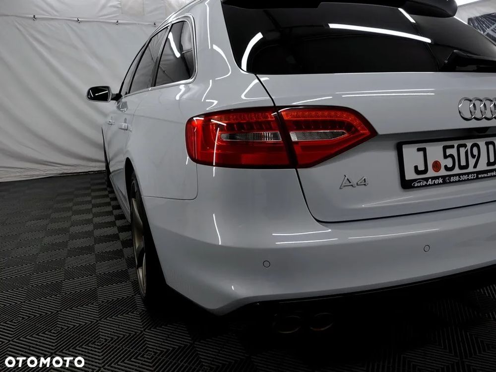 Audi A4 - 24