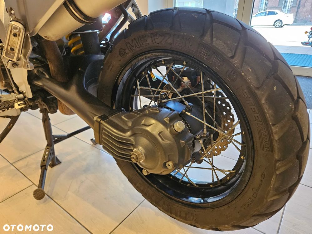 Yamaha Super Tenere - 21