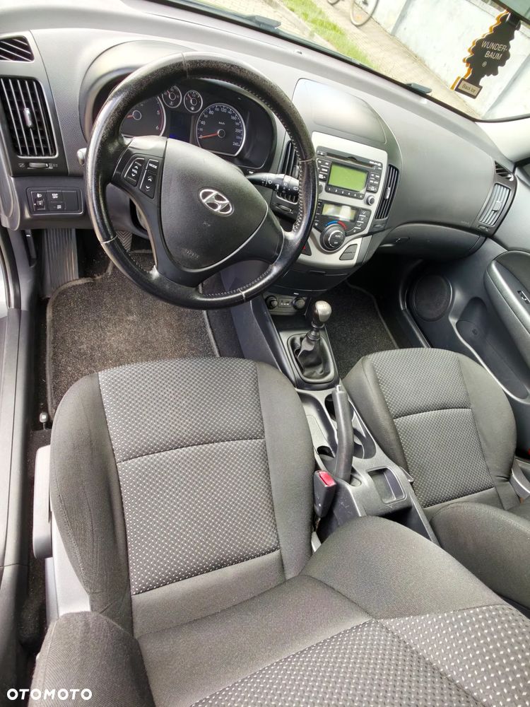 Hyundai i30 1.6 CRDi Classic EU5 - 23