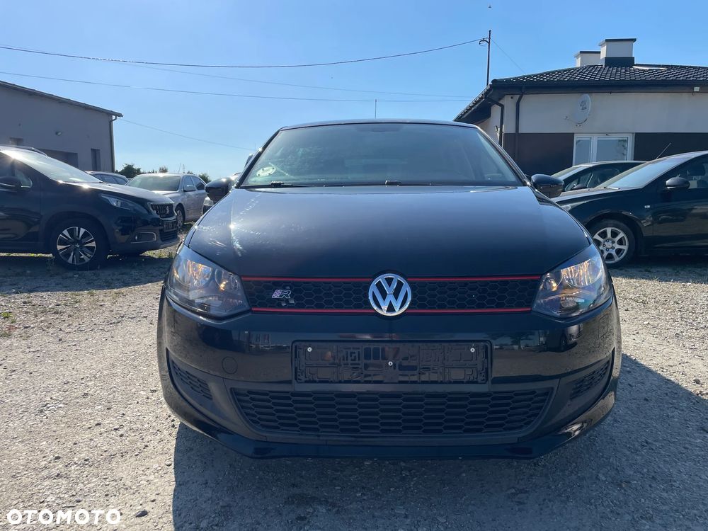 Volkswagen Polo 2011 photo 2