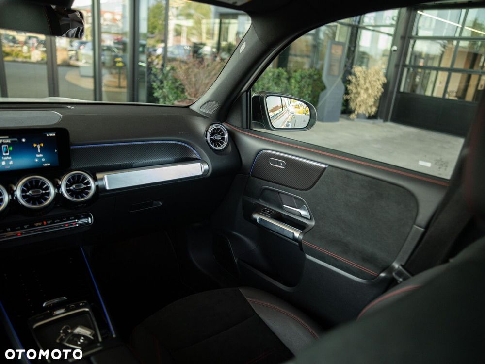 Mercedes-Benz GLB 220 mHEV 4-Matic AMG Line 8G-DCT - 19