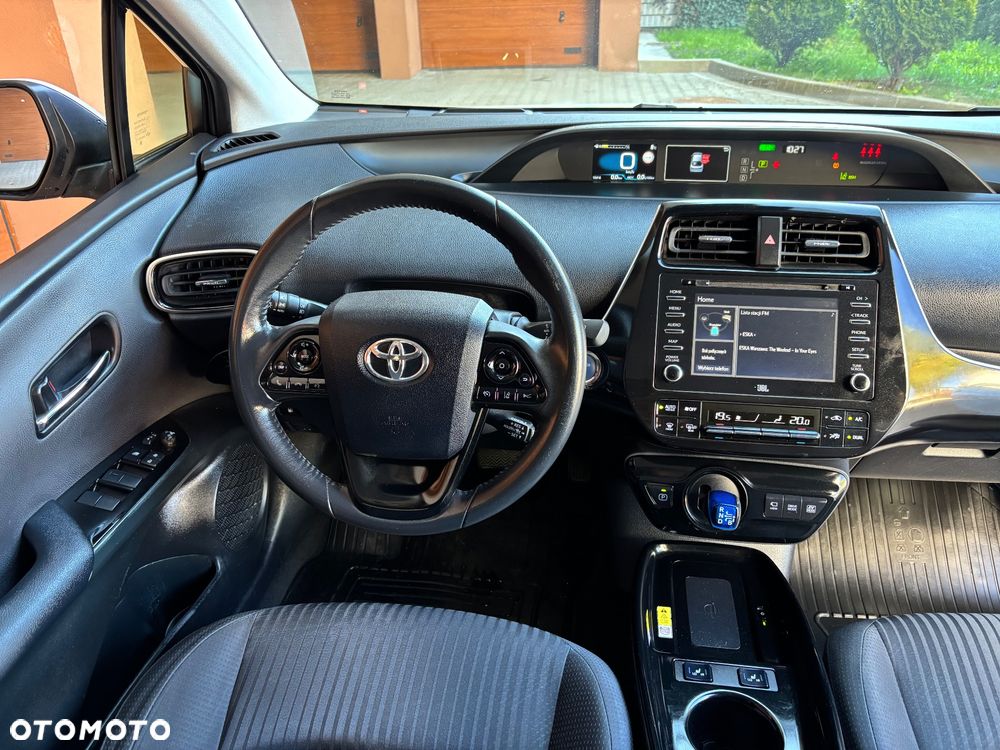 Toyota Prius 1.8 Hybrid Prestige - 8