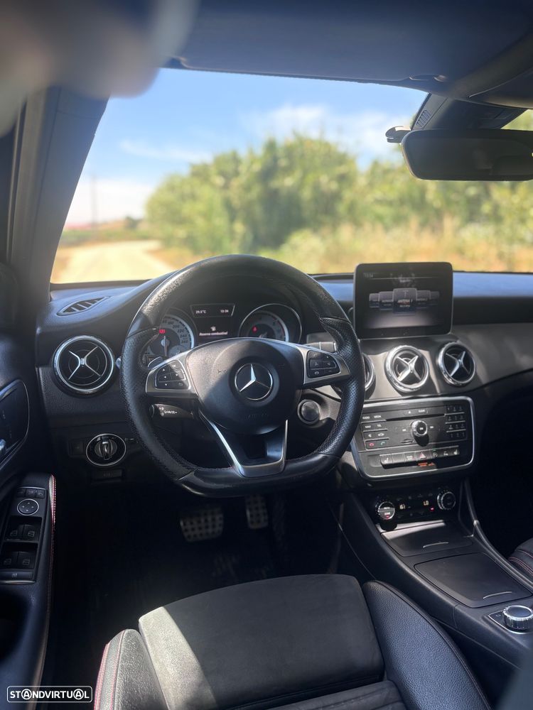 Mercedes-Benz GLA 220 d 4Matic 7G-DCT AMG Line - 19