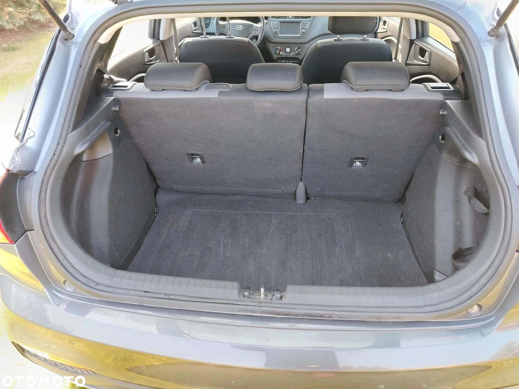 Hyundai i20 1.0 T-GDI Active DCT - 11