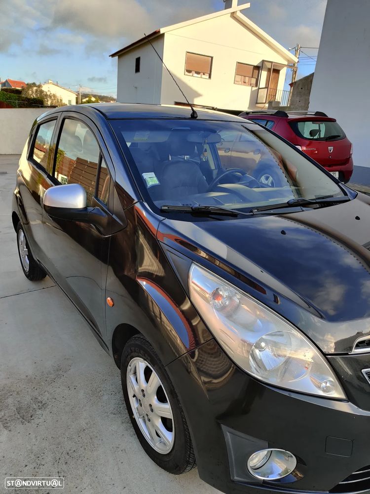 Chevrolet Spark 1.0 L - 4