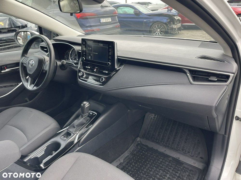 Toyota Corolla 1.8 Hybrid Comfort - 10
