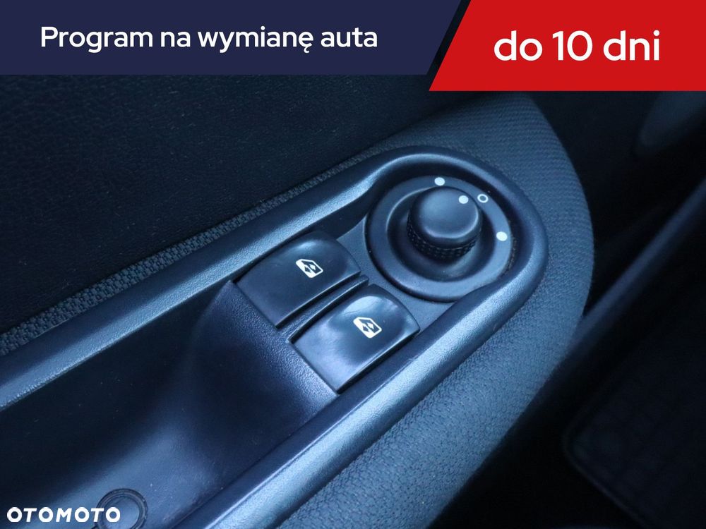Renault Clio - 18
