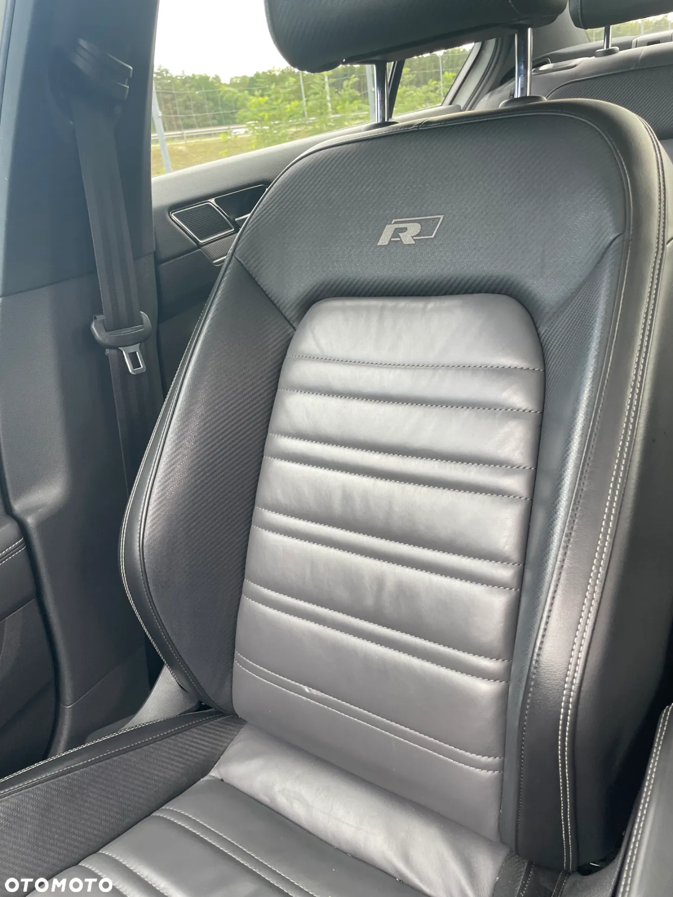 Volkswagen Passat - 8