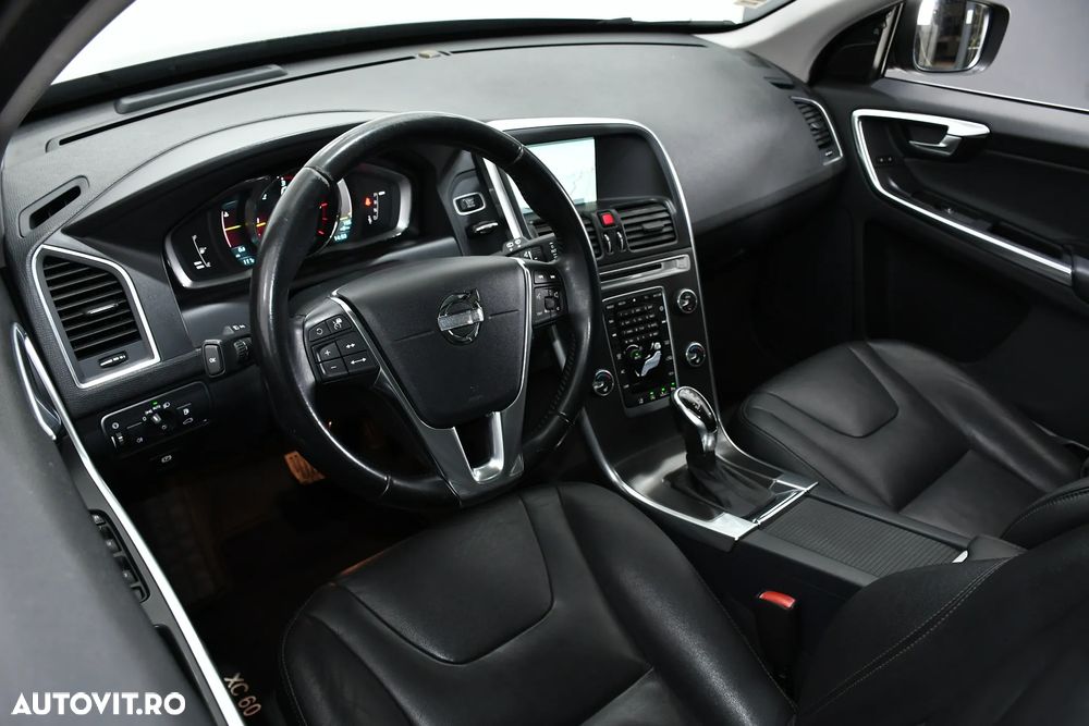 Volvo XC 60 - 3